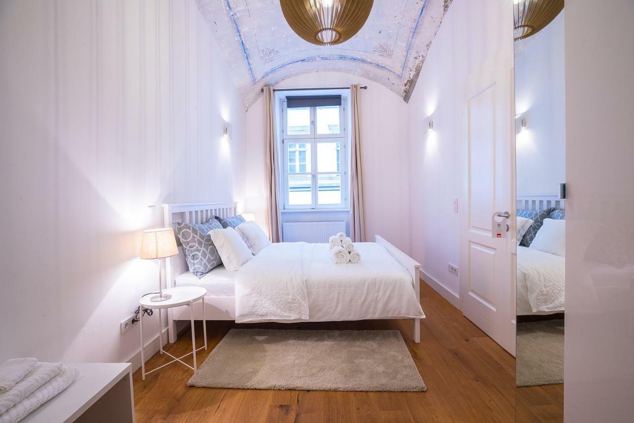 Deluxe Talia Apartma *